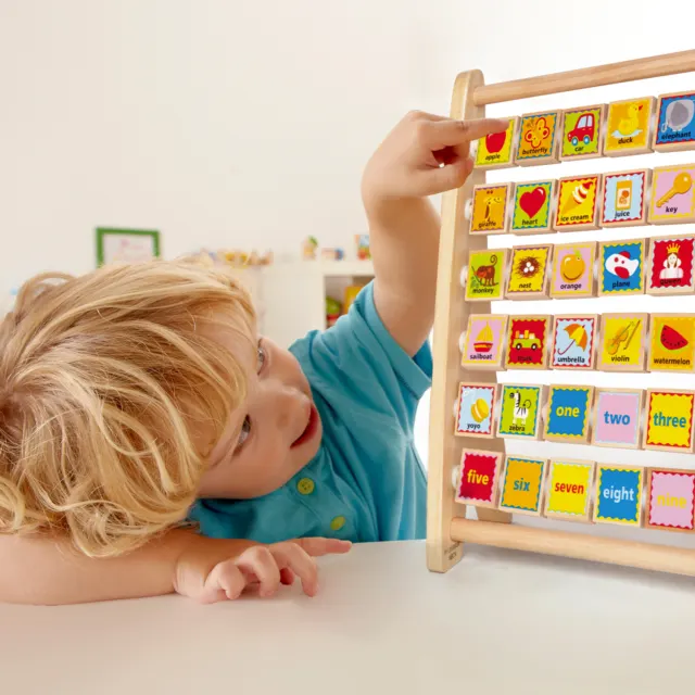 Игровой набор "Счеты" Английский алфавит Hape — фото 2