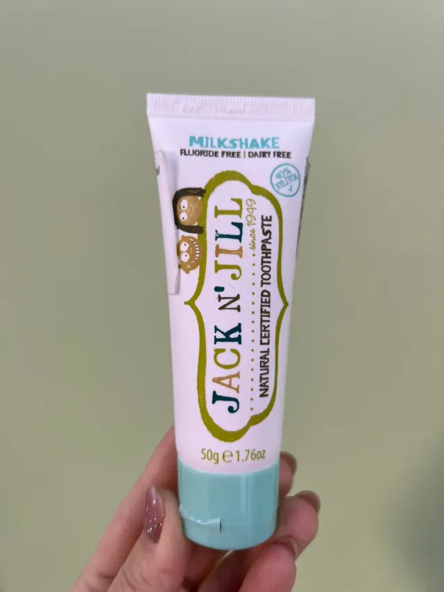 Натуральная зубная паста милкшейк 50 г / Milkshake Natural Toothpaste 50g