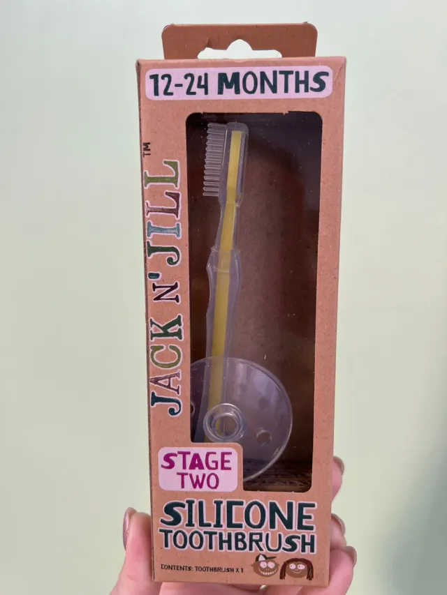 Силиконовая зубная щетка 12-24 месяца/Silicone Toothbrush Stage 2